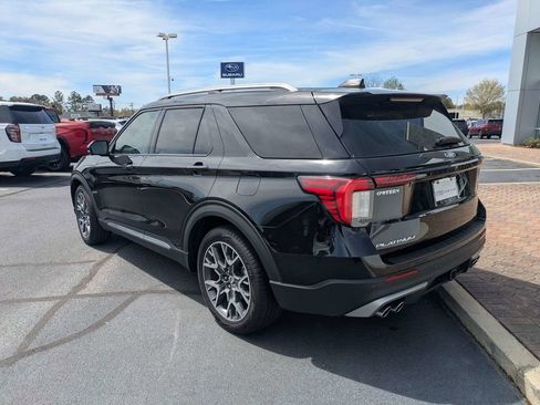 Used 2025 Ford Explorer Platinum w/ Ultimate Package RWD image 7
