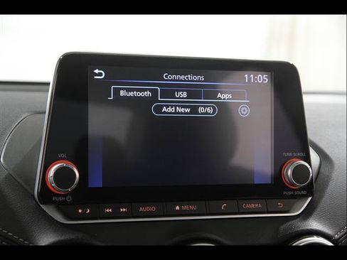 Used 2024 Nissan Sentra SV FWD image 11