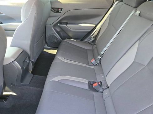 Used 2025 Subaru Impreza 2.0i AWD/4WD image 11