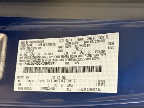 Used 2019 Ford Escape SEL FWD image 12
