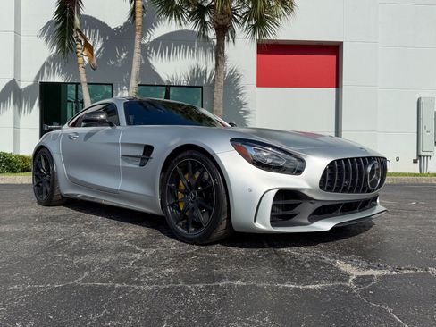 Used 2018 Mercedes-Benz AMG GT R image 6