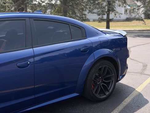 Used 2022 Dodge Charger Scat Pack RWD image 4