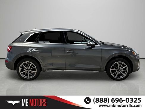 Used 2023 Audi SQ5 Premium Plus w/ Premium Plus Package AWD/4WD image 3