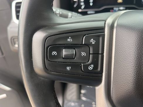 Used 2023 GMC Yukon XL Denali image 20