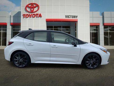 New 2026 Toyota Corolla XSE image 2