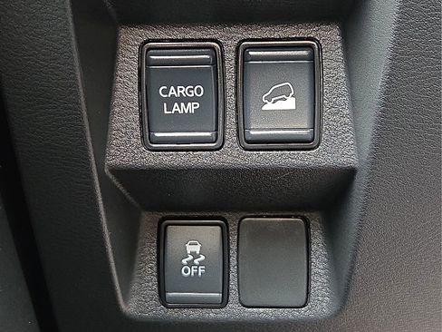 Used 2025 Nissan Frontier SV w/ Tow Package AWD/4WD image 20