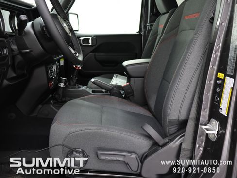 New 2026 Jeep Wrangler Unlimited Rubicon AWD/4WD image 7