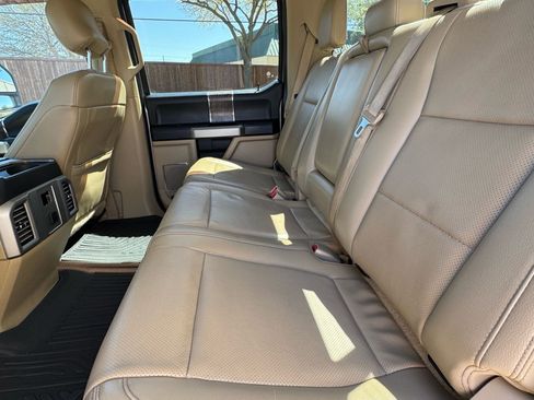 Used 2017 Ford F250 Lariat w/ Lariat Value Package image 32