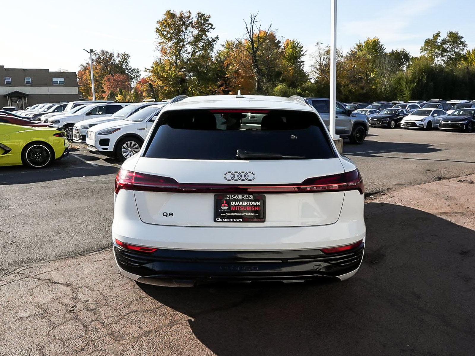 Used 2024 Audi Q8 e-tron Premium Plus AWD/4WD image 5