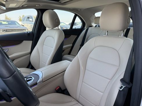 Used 2019 Mercedes-Benz C 300 Sedan image 13