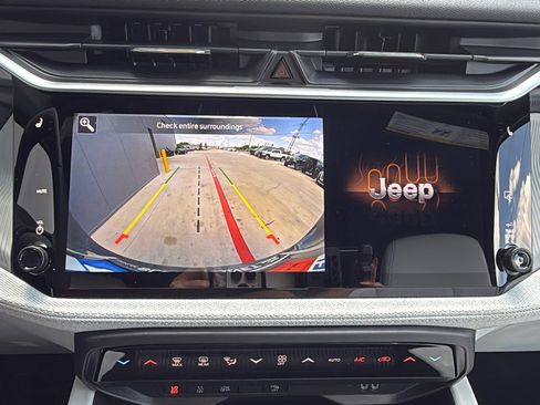 New 2026 Jeep Cherokee Laredo AWD/4WD image 23