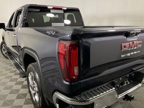 Used 2024 GMC Sierra 1500 SLT w/ SLT Premium Plus Package AWD/4WD image 36