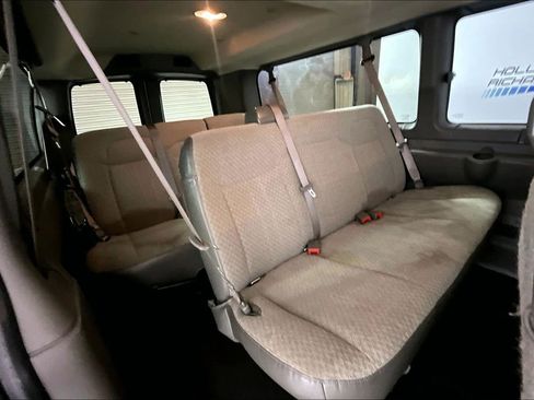 Used 2023 Chevrolet Express 3500 LT w/ LT Preferred Equipment Group RWD image 21