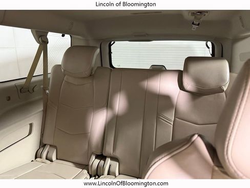 Used 2015 Cadillac Escalade ESV Luxury image 52