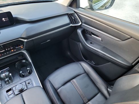 Used 2025 MAZDA CX-90 3.3 Turbo w/ Select Package AWD/4WD image 12