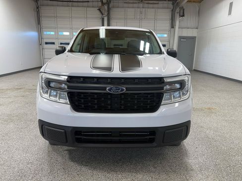 Used 2022 Ford Maverick XLT FWD image 3