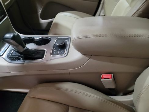 Used 2020 Jeep Grand Cherokee Limited w/ Trailer Tow Group IV image 26