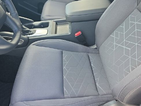 New 2026 Nissan Frontier SV image 5