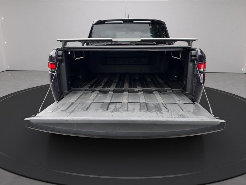 Used 2024 Rivian R1T Adventure Dual AWD/4WD image 11