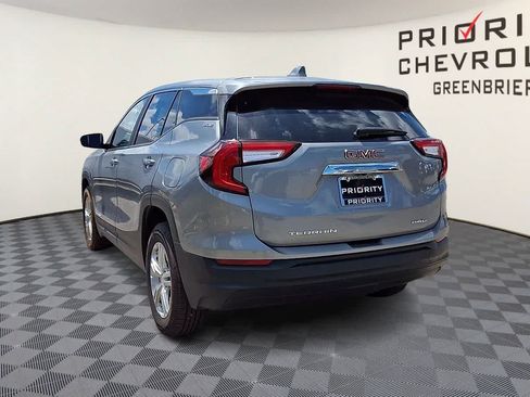 Used 2024 GMC Terrain SLE AWD/4WD image 7