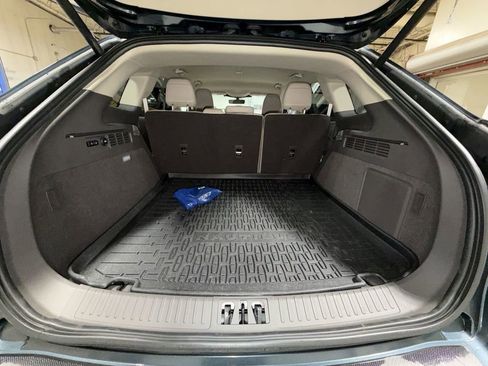 Certified 2023 Lincoln Nautilus AWD w/ Premium Package image 22