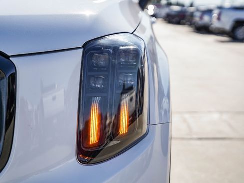 Used 2024 Kia Telluride EX X-Line image 5