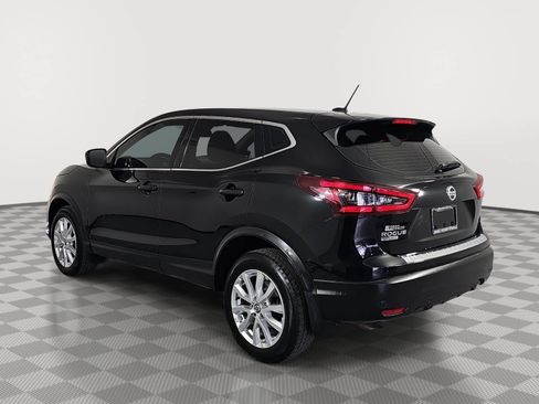 Used 2020 Nissan Rogue Sport S w/ Appearance Package FWD image 6