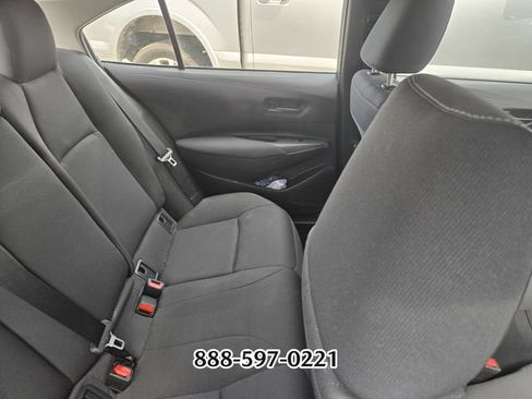 Used 2025 Toyota Corolla LE FWD image 10