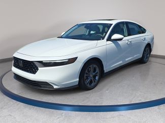 Used 2023 Honda Accord EX video 1