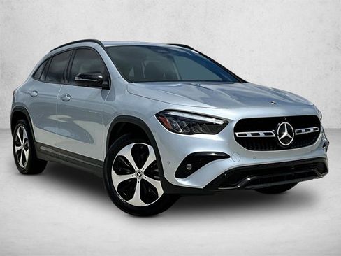 Used 2026 Mercedes-Benz GLA 250 image 12