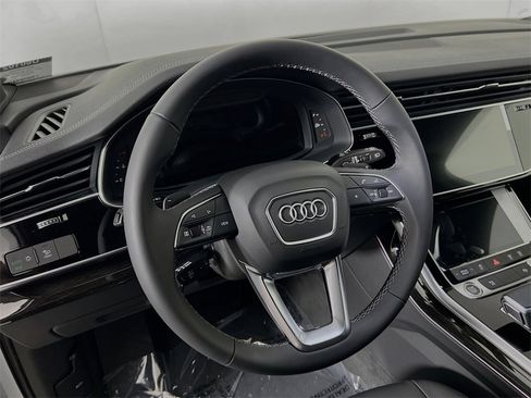 New 2026 Audi Q7 2.0T Premium image 12