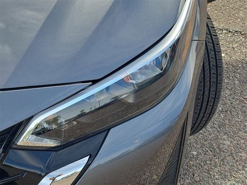 Used 2025 Nissan Sentra SV image 30