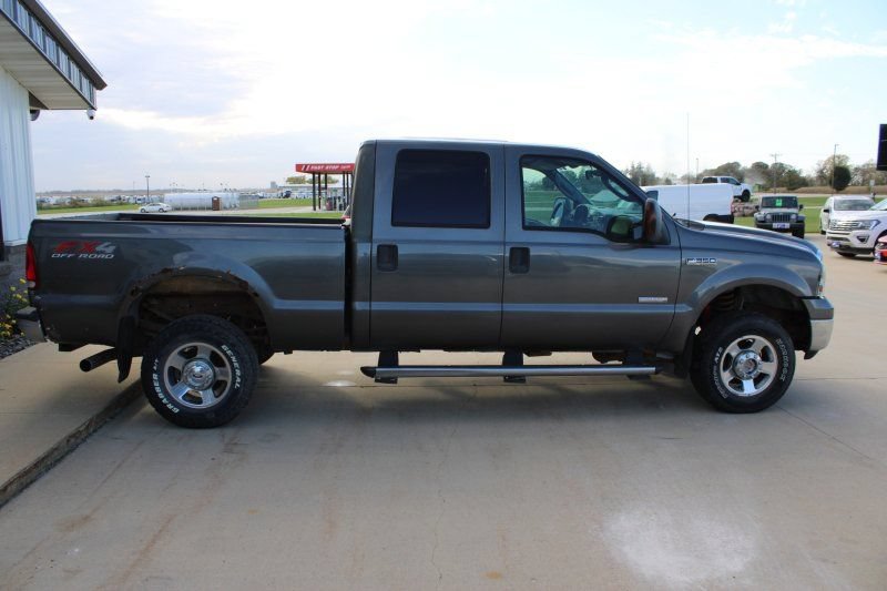 Used 2006 Ford F350 XL AWD/4WD image 3