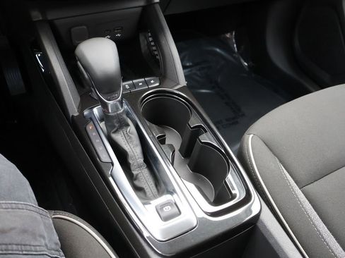 Used 2024 Chevrolet TrailBlazer LT w/ Convenience Package FWD image 40