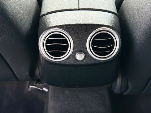 Used 2021 Mercedes-Benz GLC 300 image 20