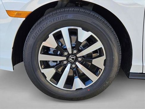 New 2026 Honda Odyssey EX-L image 10