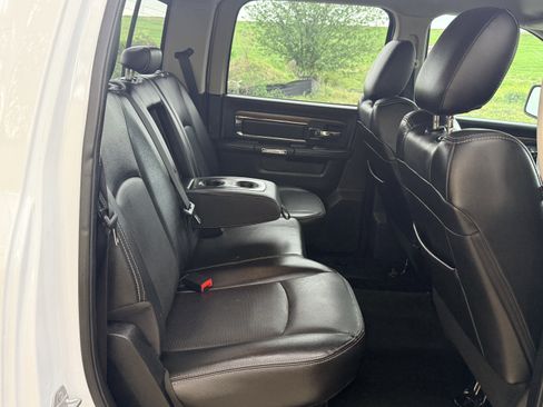 Used 2015 RAM 1500 Laramie w/ Convenience Group image 27