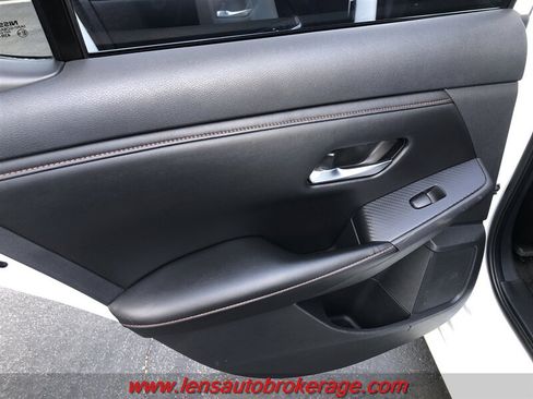 Used 2021 Nissan Sentra SR FWD image 16