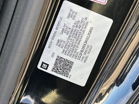 Used 2019 Chevrolet Camaro LT image 27