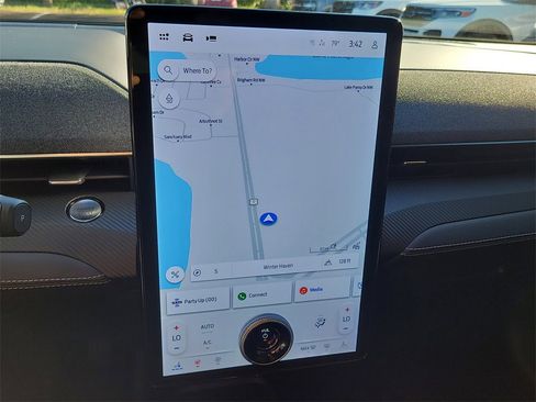 Certified 2025 Ford Mustang Mach-E Premium image 18