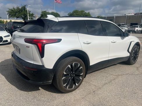 Used 2024 Chevrolet Blazer EV RS image 4