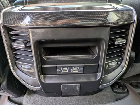 Used 2022 RAM 1500 Laramie AWD/4WD image 31