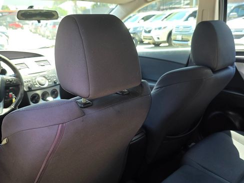 Used 2010 MAZDA MAZDA3 s Sport FWD image 24