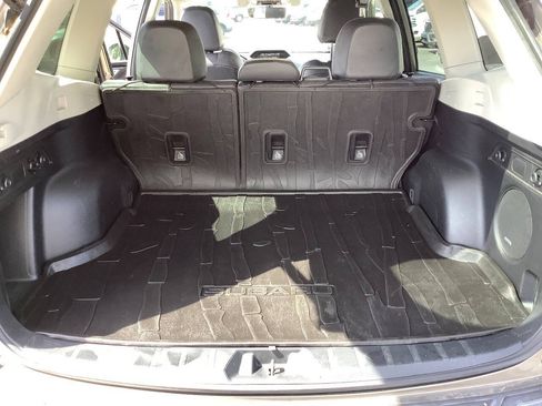 Used 2020 Subaru Forester Limited AWD/4WD image 32