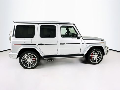 New 2026 Mercedes-Benz G 63 AMG 4MATIC image 9