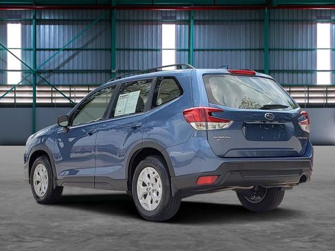 Used 2023 Subaru Forester AWD/4WD image 3