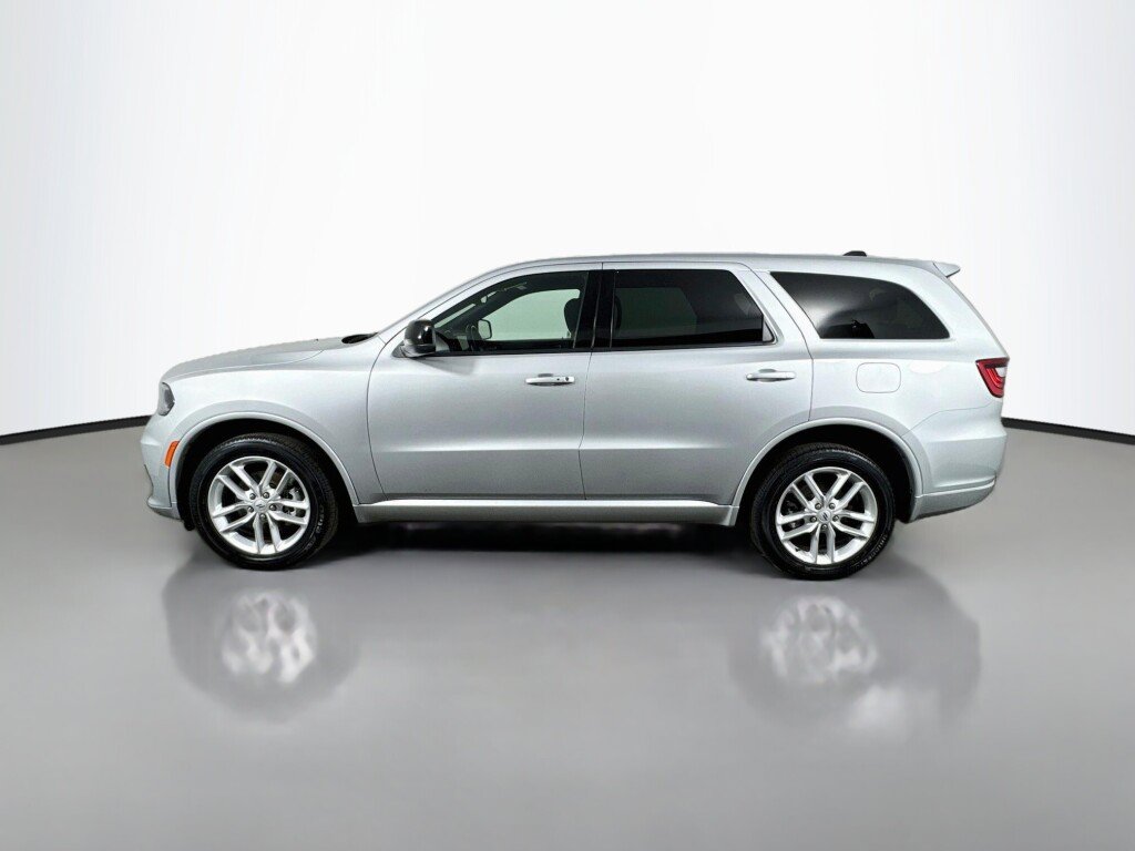 Used 2025 Dodge Durango GT AWD/4WD image 2