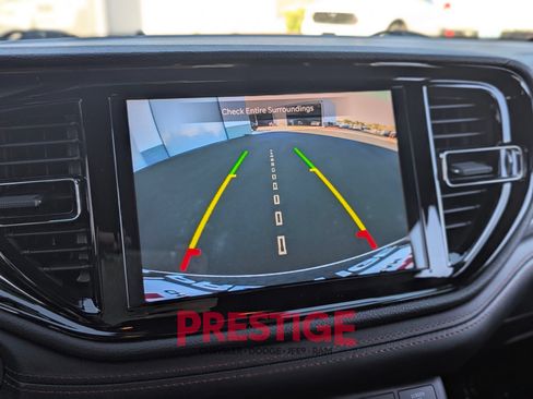 Used 2024 Dodge Durango GT RWD image 27