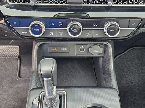 Used 2023 Honda Civic EX image 26