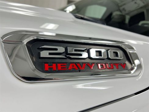 Used 2021 RAM 2500 Big Horn image 26